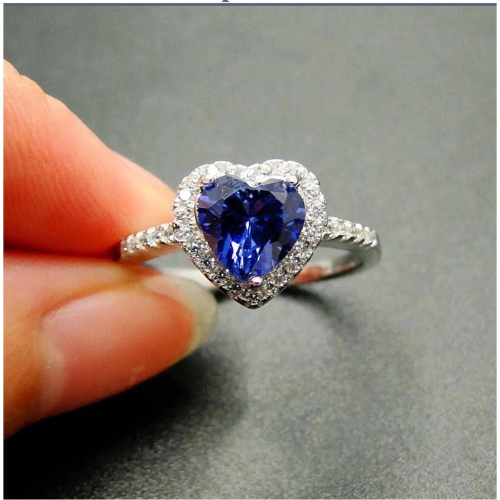 Tanzanite Heart Shape Ring NEW